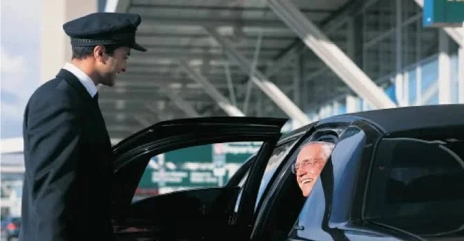 Pasadena to George Bush Intercontinental Airport (IAH) Car Service