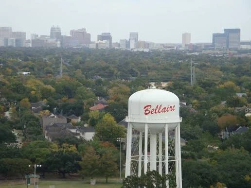 Luxury transportation in Bellaire, Texas