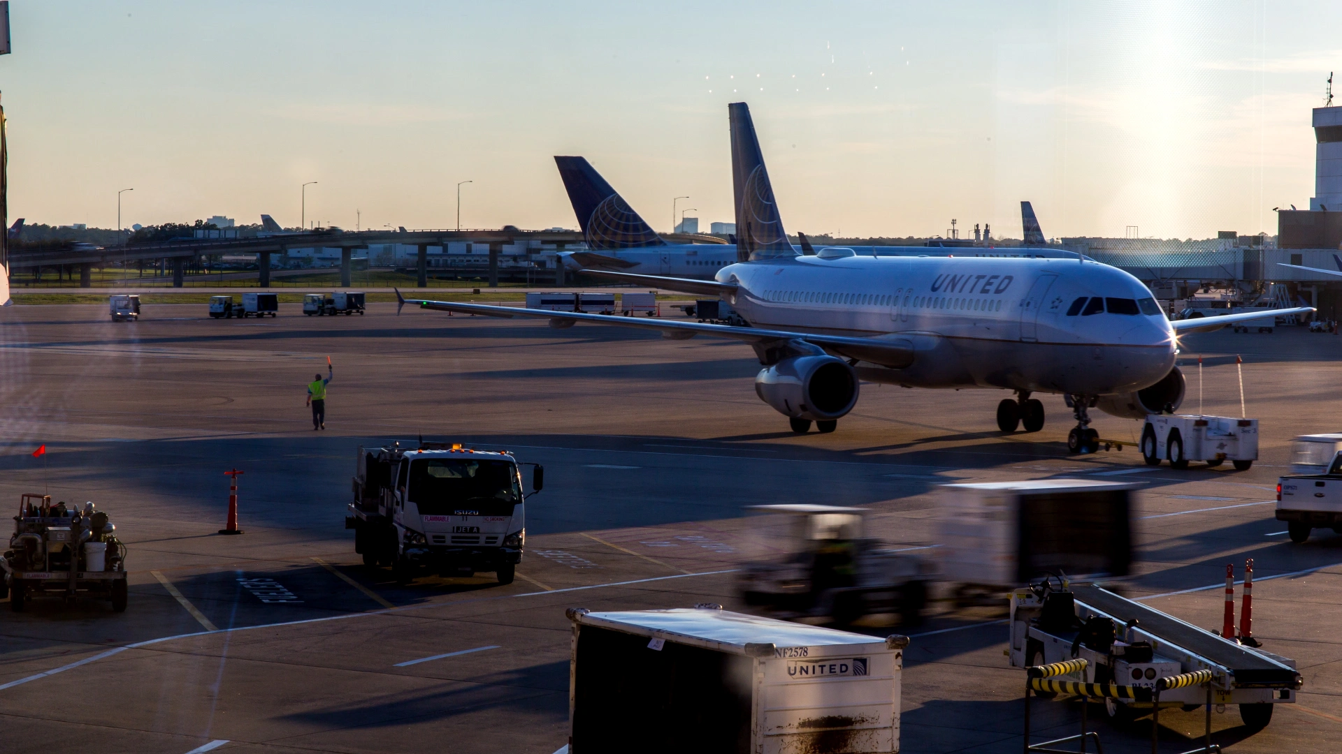 8 Tips for Stress-Free Houston Airport Travel