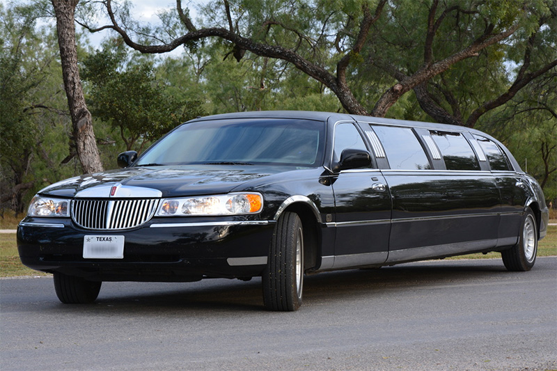 Limousine Service in Houston, TX